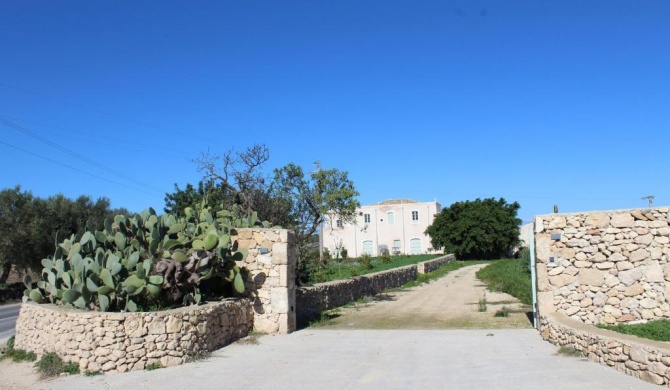 Fresh restored Casale with swimming pool