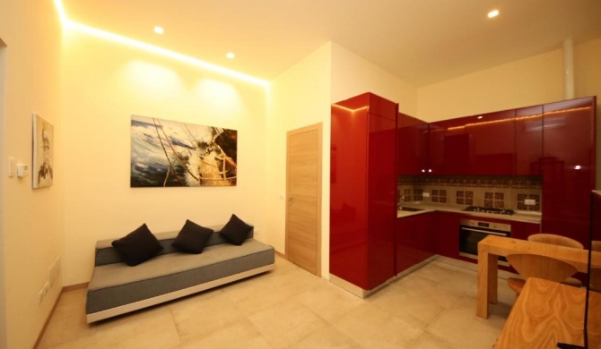 KMC suites - Red