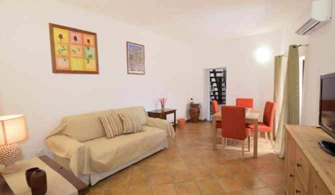 Locazione Turistica Vecchio Cortile Home Holiday