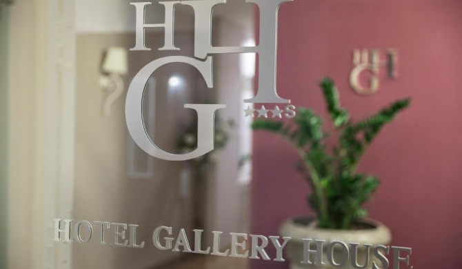 Smart Hotel Gallery House