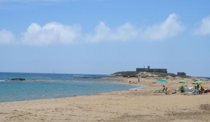 Casa Isola Correnti a 50mt dalla spiaggia