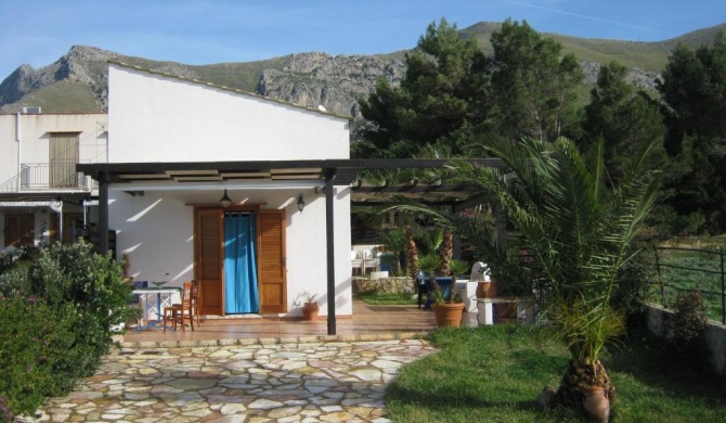 Villa vista MARE a MÀKARI