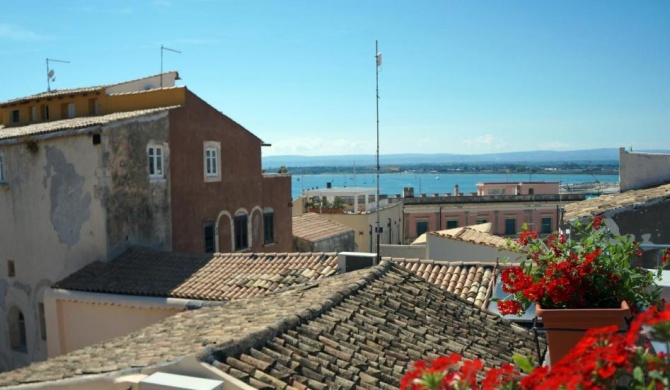 CIVICO 5 ORTIGIA - TERRAZZA VISTA MARE