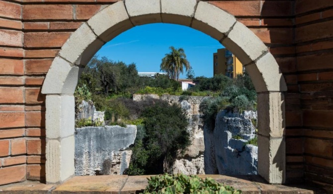 La Latomia Villa nei pressi del Teatro Greco