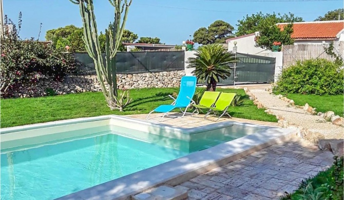 Awesome home in Cava D'Aliga with Outdoor swimming pool, WiFi and 1 Bedrooms