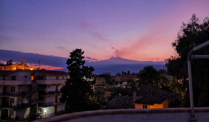 Le Muse apartment Sea-Etna view