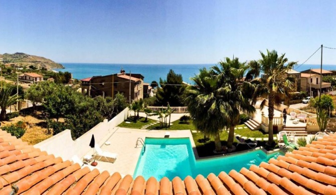 2 bedrooms appartement with sea view shared pool and furnished garden at Marina di Palma 1 km away from the beach